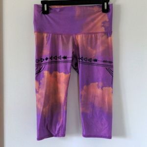 Teeki high waisted crop yoga leggings